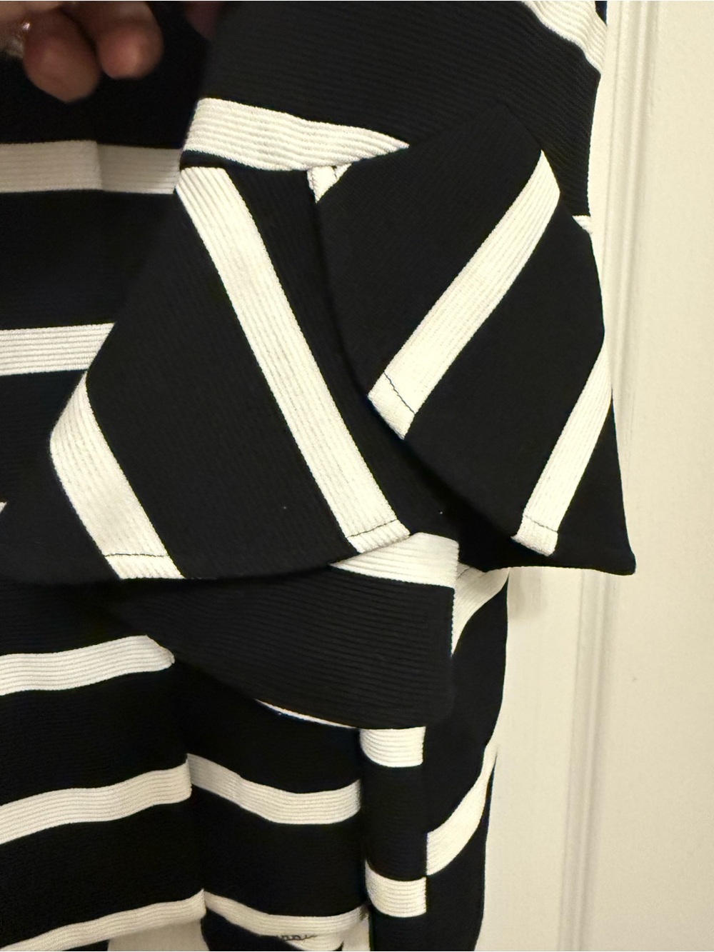 Frank Lyman Striped Mock Neck Knit Jacket Blazer Sz 12 Bell Sleeve - Picture 7 of 8